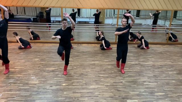 PLIE. Циганський танець. Танцювальна комбінація. смотреть онлайн