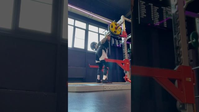 Приседания со штангой Д2 неделя 4 повторный смотреть онлайн