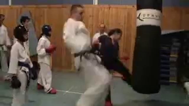 taekwondo bologna 31-1-2010 смотреть онлайн