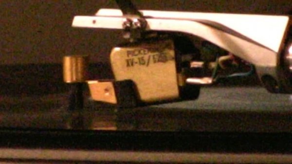 ads/braun l1030 speakers -  Sun Voices - Max Webster