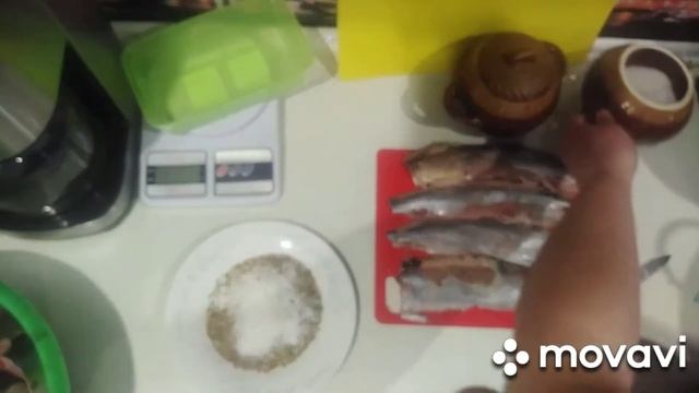 Очень вкусный и быстрый посол селёдки без рассола смотреть онлайн