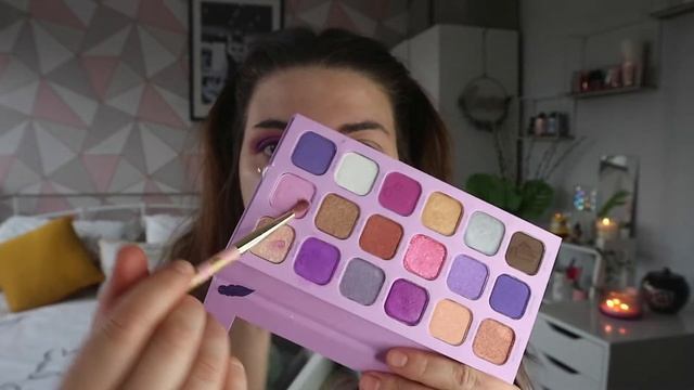 I HEART REVOLUTION Book of Spells Eyeshadow Palette Fortunes and Crystals | SWATCHES & TUTORIAL смотреть онлайн