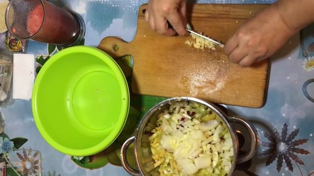 Лечо (консервированный) - венгерский вариант французского рататуя смотреть онлайн