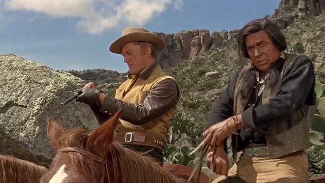 John Wayne and Kirk Douglas were in 3 movies together. Who’s your favorite? смотреть онлайн