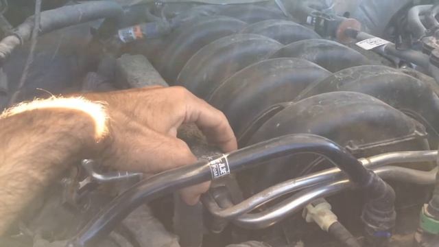 How To Locate Your Fuel injectors! (2015-2020 Ford F-150 5.0L V8) смотреть онлайн