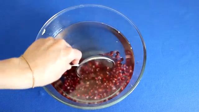 Рецепт приготовления виноградно-гранатового сока в соковыжималке VITEK VT-1607 ST смотреть онлайн