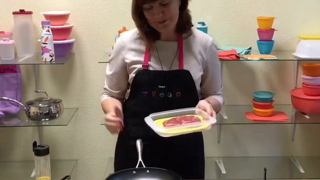 Как жарить правильный стейк на сковороде Tupperware Eterna смотреть онлайн