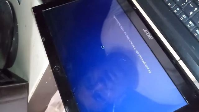 Como Descargar e Instalar WINDOWS 8.1 32 bits y 64 bits en una « Laptop » смотреть онлайн