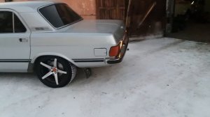 Установил 18 диски на Волгу