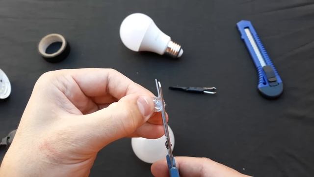 Once You Learn This, You Won't Throw Empty Pill Packs In The Trash Anymore! How To Fix LED Lamp! смотреть онлайн