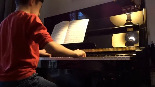 Leopold Mozart Menuet - Piano смотреть онлайн