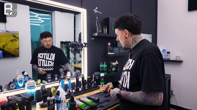 BEST Barber Studio In The WORLD! ? Seancutshair's New Private Suite