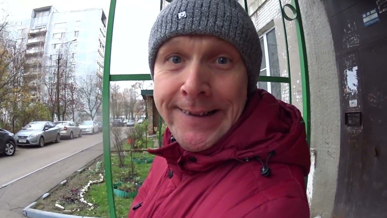 В субботу купил новые ботинки смотреть онлайн