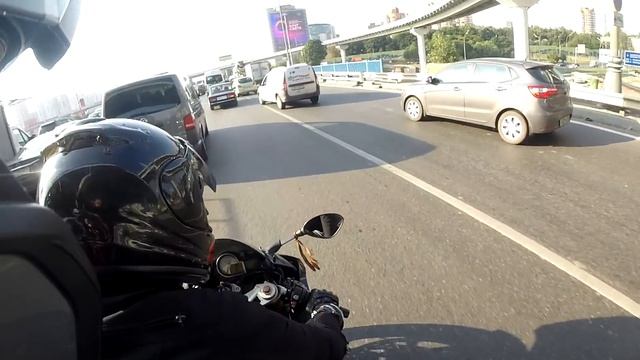 Блондинка за рулем S1000RR. А я на заднем сиденье. Это было страшно! смотреть онлайн