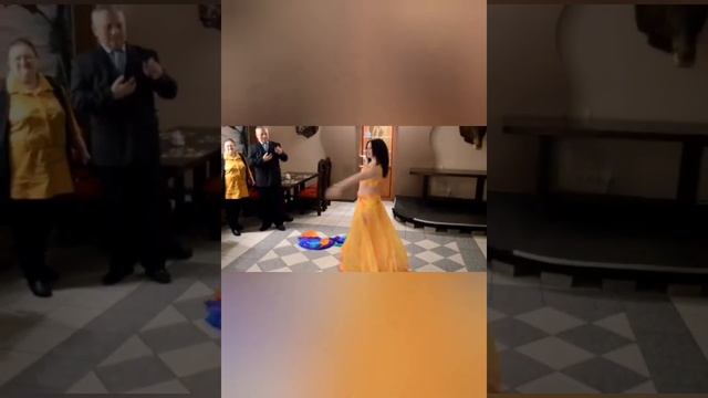 Дария. Восточный и цыганский танец смотреть онлайн