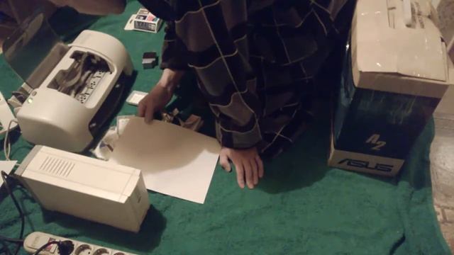 Друг отдал ненужную оргтехнику и диски смотреть онлайн