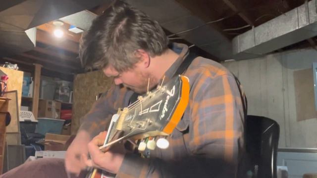 “Turtles All The away Down” by Sturgill Simpson (covered by ChuKy Charles) смотреть онлайн