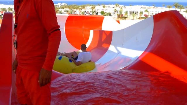 Новый способ катания на ГОРКАХ. В самом ТОПОВОМ парке РАЗВЛЕЧЕНИЙ!!! смотреть онлайн