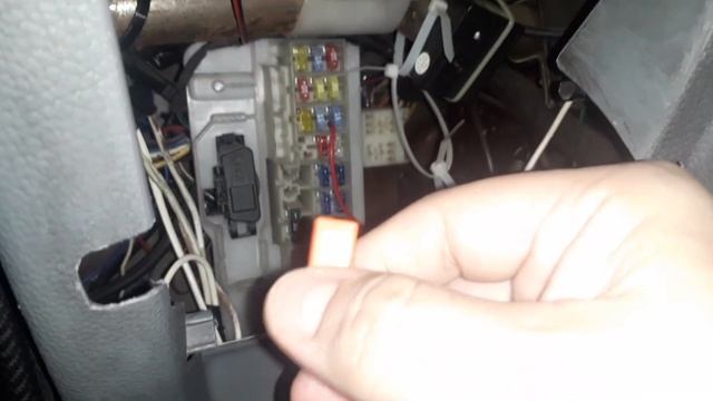 fusible elevavidrios electrico twingo смотреть онлайн