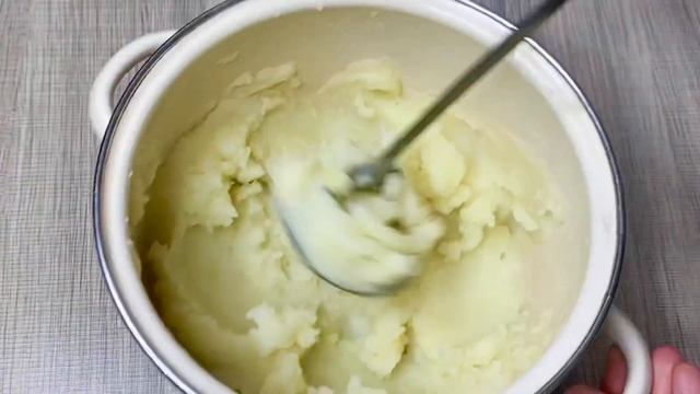 ПИРОЖКИ В ДУХОВКЕ, ТЕСТО КАК ПУХ, ГОТОВЛЮ ЧАСТО И МНОГО. смотреть онлайн