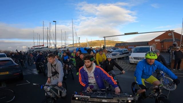 *DOGS & SKATEBOARDS* Drum & Bass On The Bike - WALES | Swansea City