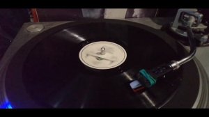 Анида Такэ - «Майский цветок(албанская песня)» на албанском языке