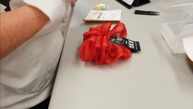 STUDIO VLOG #28 | PACKAGING ZODIAC ORDERS | Before, During, After Launch 300+ XXL Scrunchie Orders смотреть онлайн