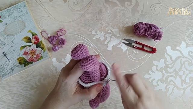 Мастер класс ВЯЗАНЫЙ МИШКА, малышка Ягодка - Оформление смотреть онлайн