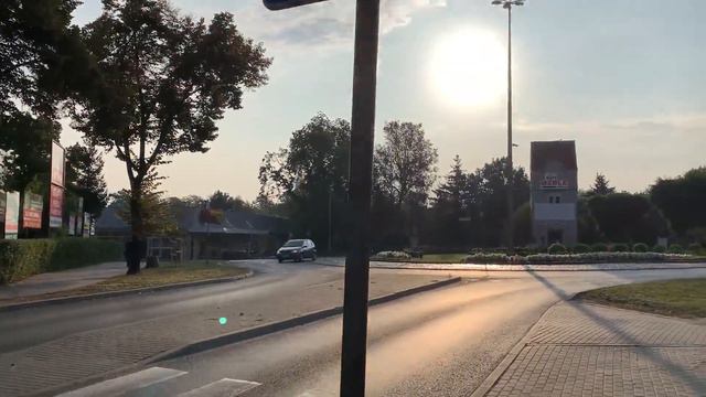 КАК ПРОЖИТЬ В ПОЛЬШЕ БЕЗ МАГАЗИНОВ / ZAKUPY смотреть онлайн