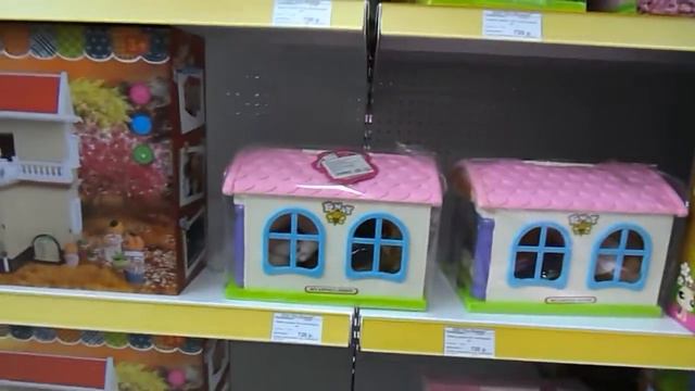 Обзор игрушек. Мила в магазине игрушек выберает подарок. Barbie, Princess Mermaid, Happy Family смотреть онлайн