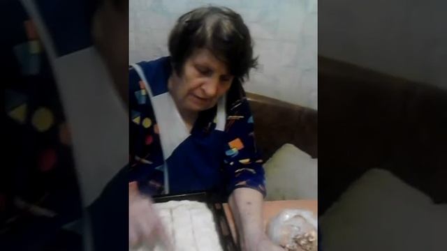 моя бабушка печёт пахлаву смотреть онлайн