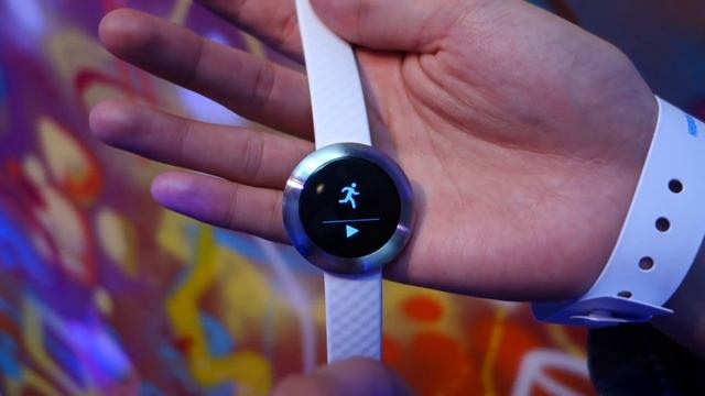 Honor Band (zero) Smart Watch Hands-on смотреть онлайн