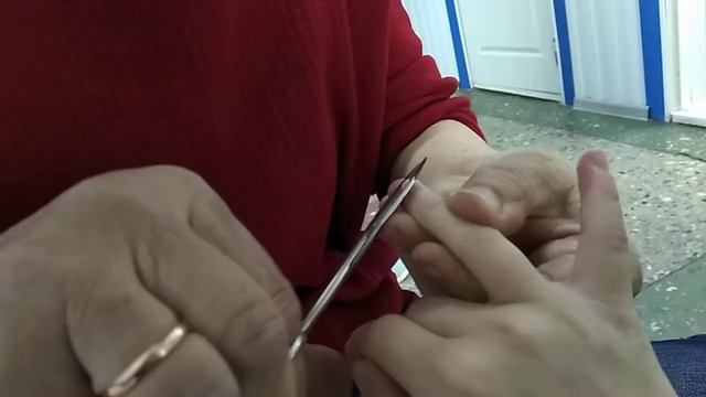 Сдаю кровь из пальца! смотреть онлайн