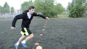 Основные упражнения для развития дриблинга | Дриблинг в футболе