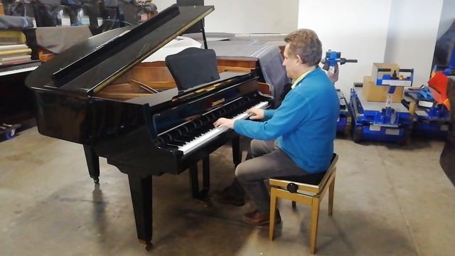 piano 1/4 de queue, crapaud, Zimmermann à vendre. смотреть онлайн