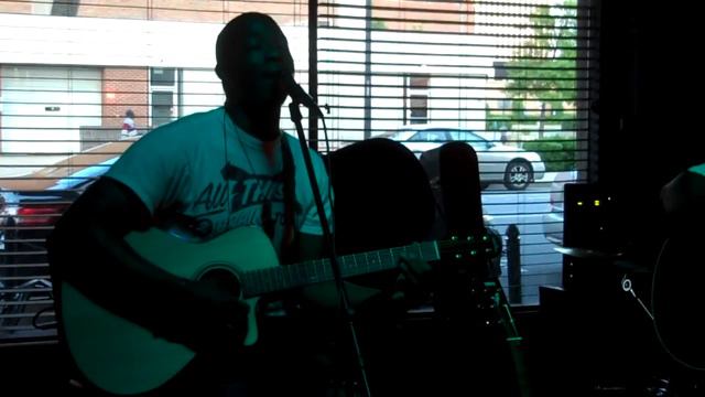 RB Guitar Sound Check at the Plum Acoustic Set