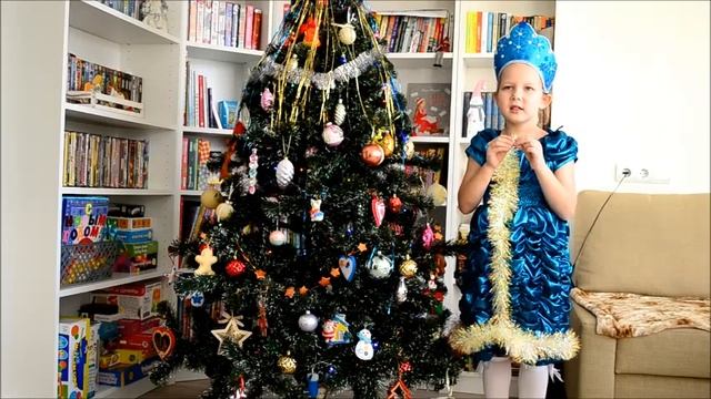 Малышка Снегурочка #лена_читает_стихи смотреть онлайн