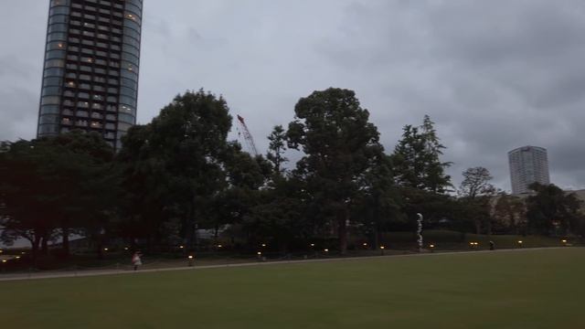 【4K】Walk around Tokyo Roppongi at evening смотреть онлайн
