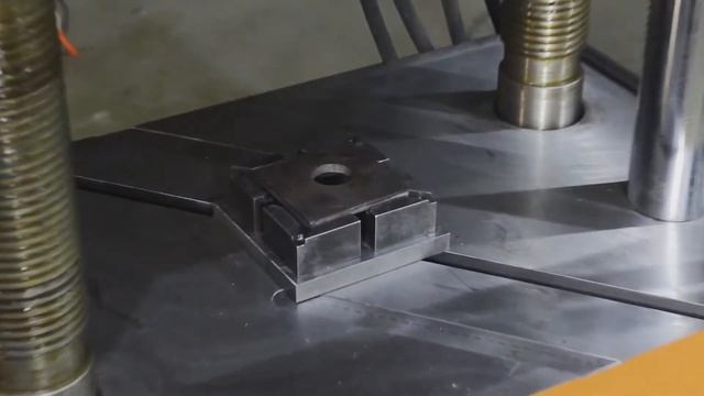 Испытание анкерных крепей (опорные шайбы) на РГМ-600-А | МАШИНА РАЗРЫВНАЯ #разрывнаямашина