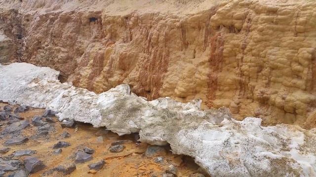 известняк стена вода смотреть онлайн