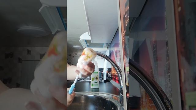 Губка для мытья детских бутылочек и стаканов фаберлик смотреть онлайн