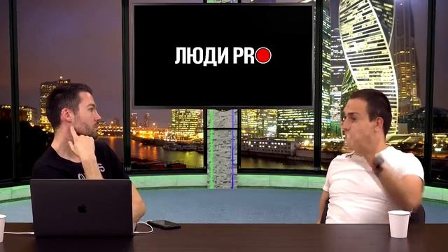 СРОЧНО ВЫБРОСЬТЕ АЙФОН. Нелегальный перевыпуск SIM-карт: как защититься? смотреть онлайн