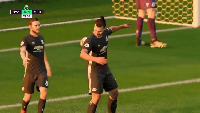 FIFA 18 Zlatan Header shoot смотреть онлайн