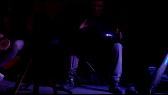 Bongo, didgeridoo, djembe, hang drum - skłot Przychodnia смотреть онлайн