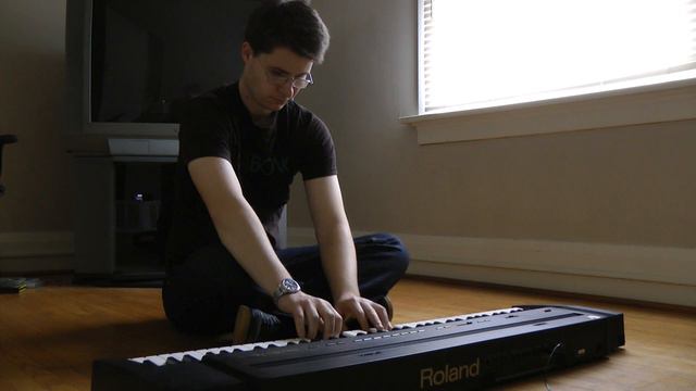 Roland EP 7 II Keyboard Demo смотреть онлайн