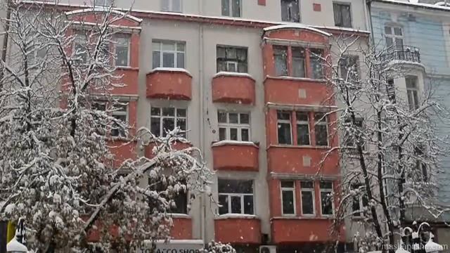 Бульвар Витоша - пешеходный центр Софии смотреть онлайн