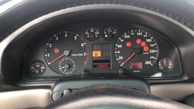 Audi A4 B5 2.8 12v - Cold Start in -30*C смотреть онлайн