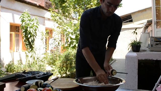 кебаб из куриного филе шашлык из крылышек с овощами смотреть онлайн