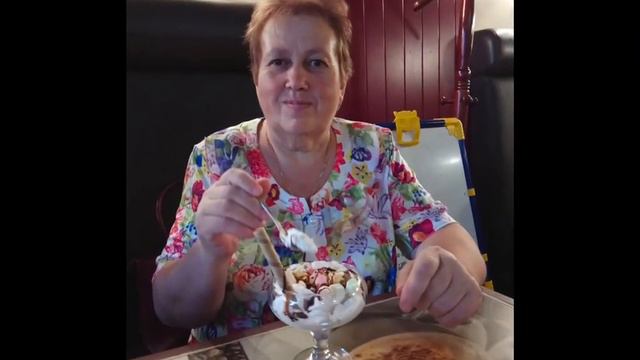 Светлая память... смотреть онлайн