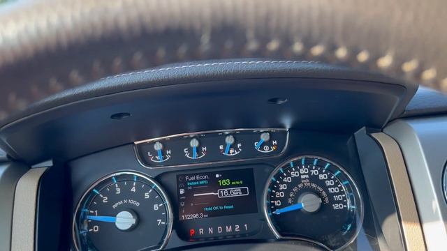 2013 Ford F-150 Lariat смотреть онлайн